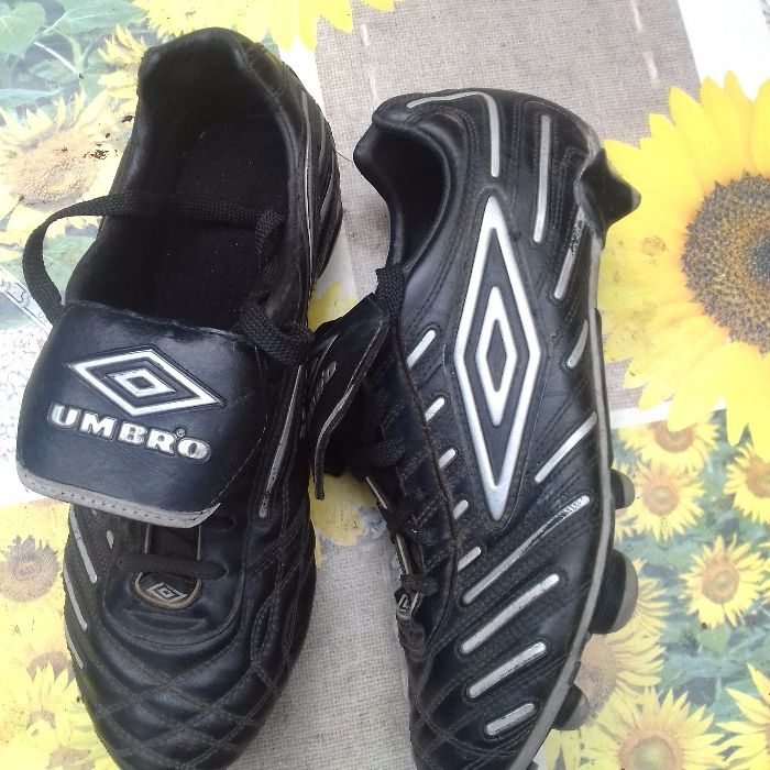 Футболни обувки "Umbro"