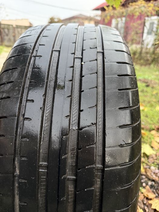 Set Vara 245/45 R18 GoodYear Eagle F1 Asymmetric 3