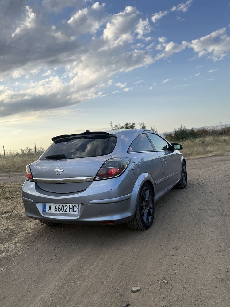 Opel Astra H 2008г