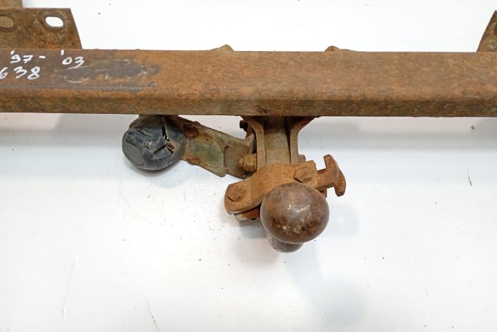 Carlig remorca Mercedes-Benz Vito W638