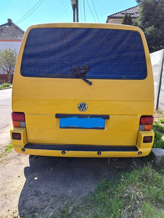 Vand VW Transporter T4 din 2002