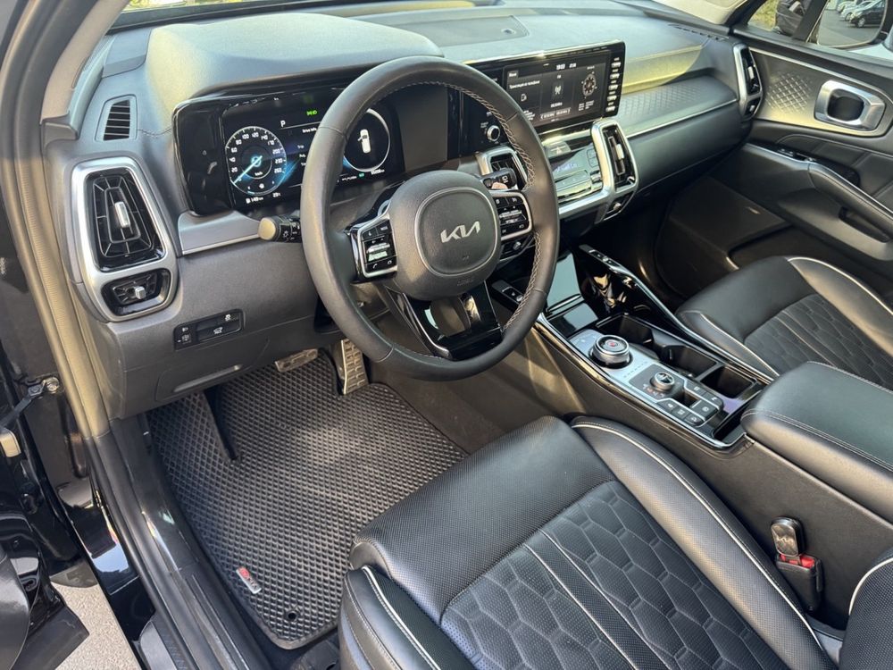 KiA SORENTO sotiladi