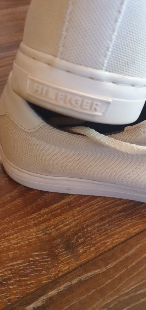 Мъжки кецове Tommy hilfiger 42