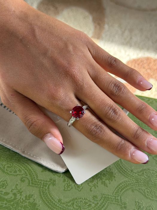 Кольцо Sawrovski