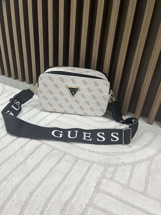 Guess различни модели