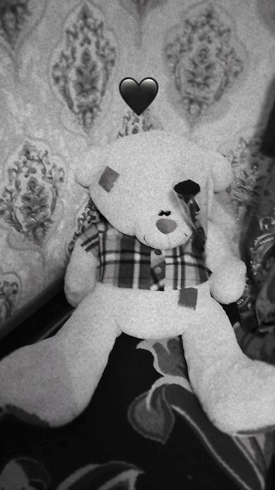 yangi turibti holati ideal rangi oq tedi kattasi