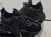 Versace chain reaction