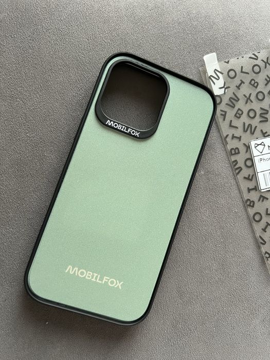 Кейс на Mobilfox за Iphone 16 Pro Max/ 17 Pro Max