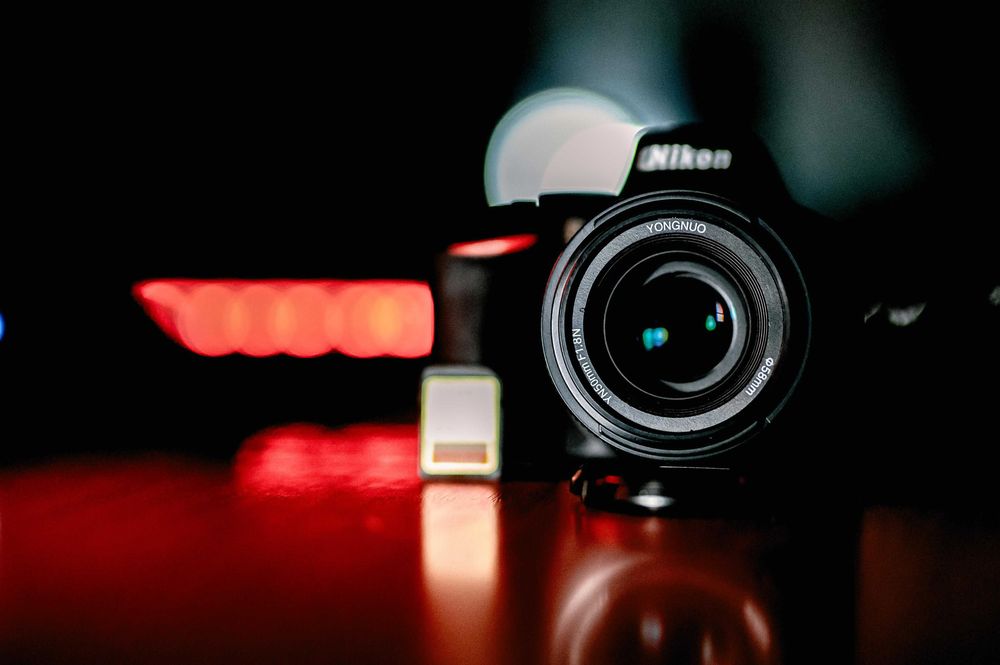 Aparat Foto / Kit Foto Nikon D5600,2 obiective+rucsac foto+card+Blitz