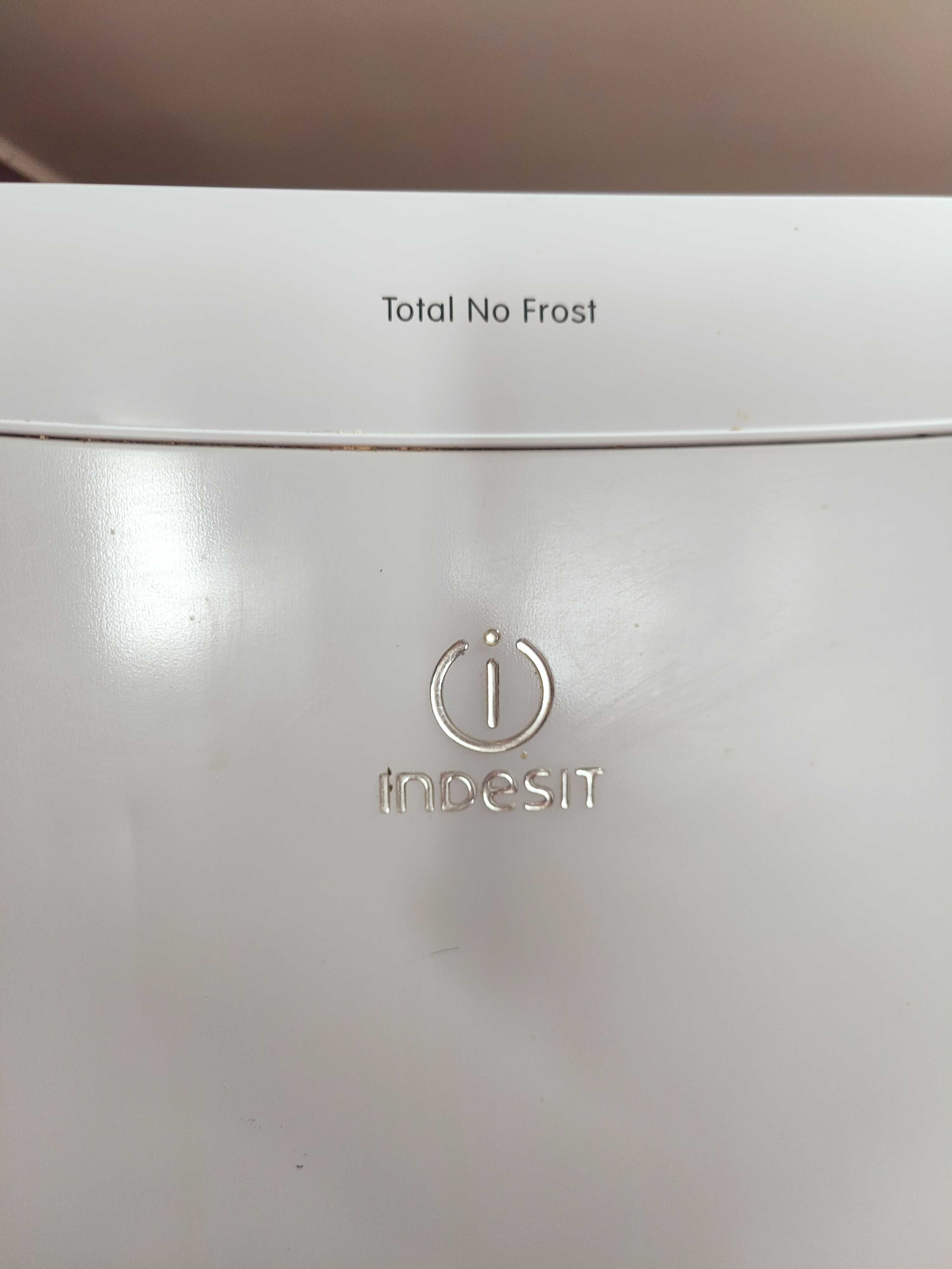 Indesit ( Индезит). Но Фрост на части