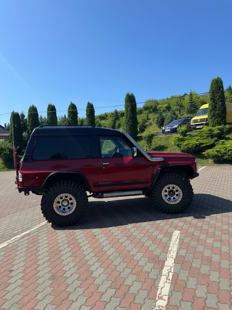 Nissan Patrol y60 utilitar