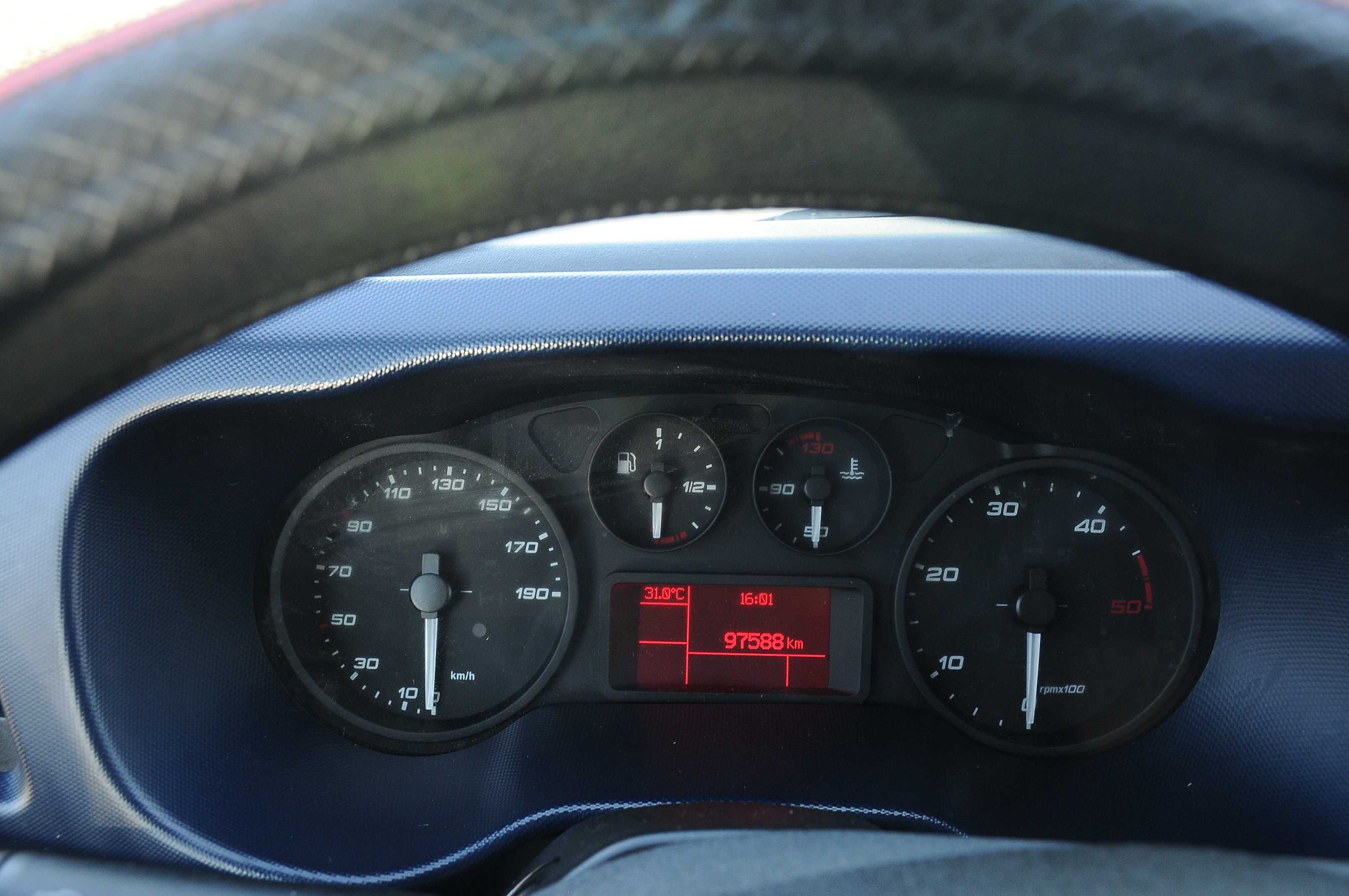 IVECO Daily 35C150 Basculabil/cutie 2018 3.0HPi 150 CP E6 Clima Cat. B