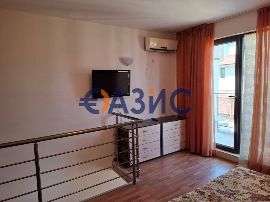 Продава се Двустаен апартамент в к.к. Слънчев бряг - 75 кв.м за 1027 €/кв.м - Снимка #12