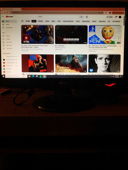 Monitor calculator LG