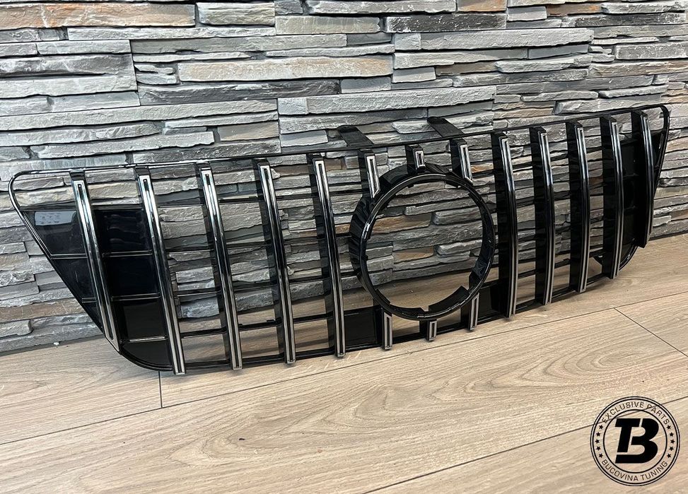 Grila compatibila cu Mercedes ML W164 Panamericana Crom Design