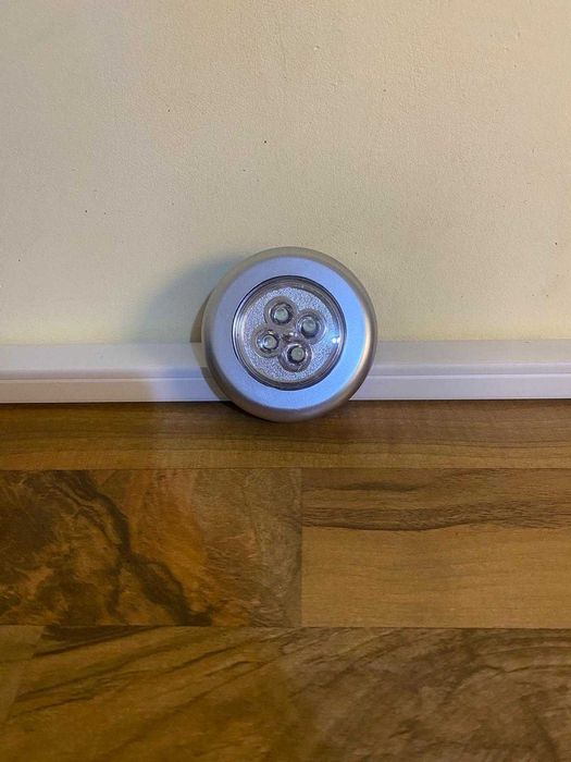 LED лампа с батерии – практична и компактна