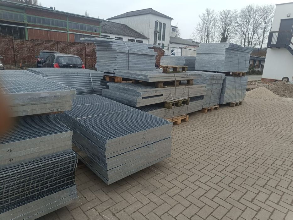 Grilaje zincate galvanizate