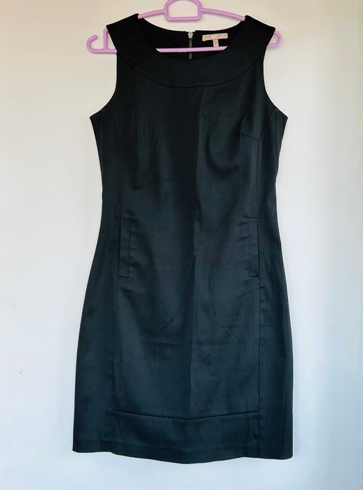 Елегантни рокли-ежедневни и делови.