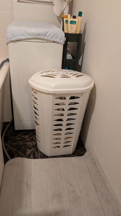 Cos de rufe din plastic