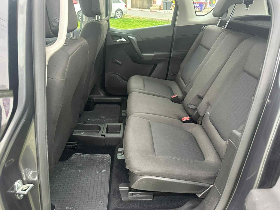 Opel Meriva B  1.3 Diesel

-	Motorizare 1.3 Diesel 75 CP
- An fabricat