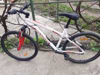 Bicicleta/ biciclete/ Roti 26/ Shimano/ Cadru aluminiu/Btwin/Rockrider
