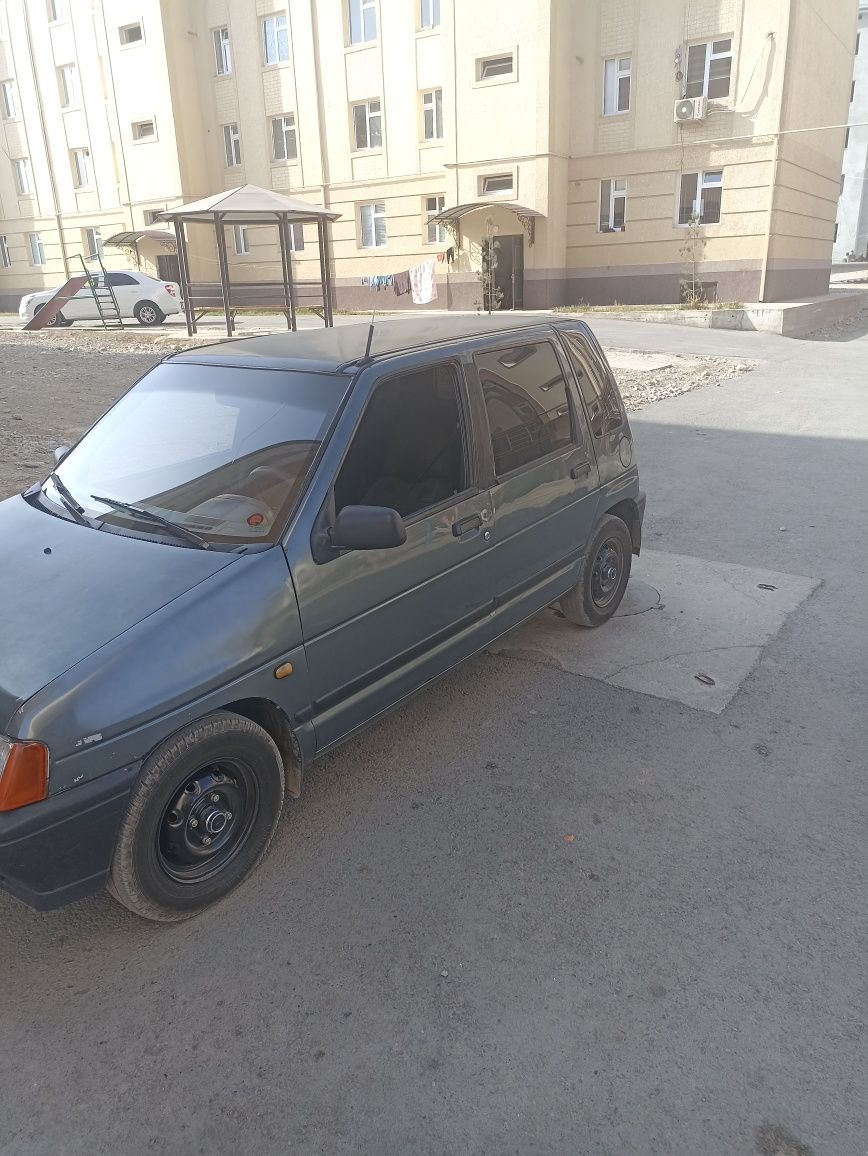 Авто TIKO 1999 нархи 2100$ келишамиз.