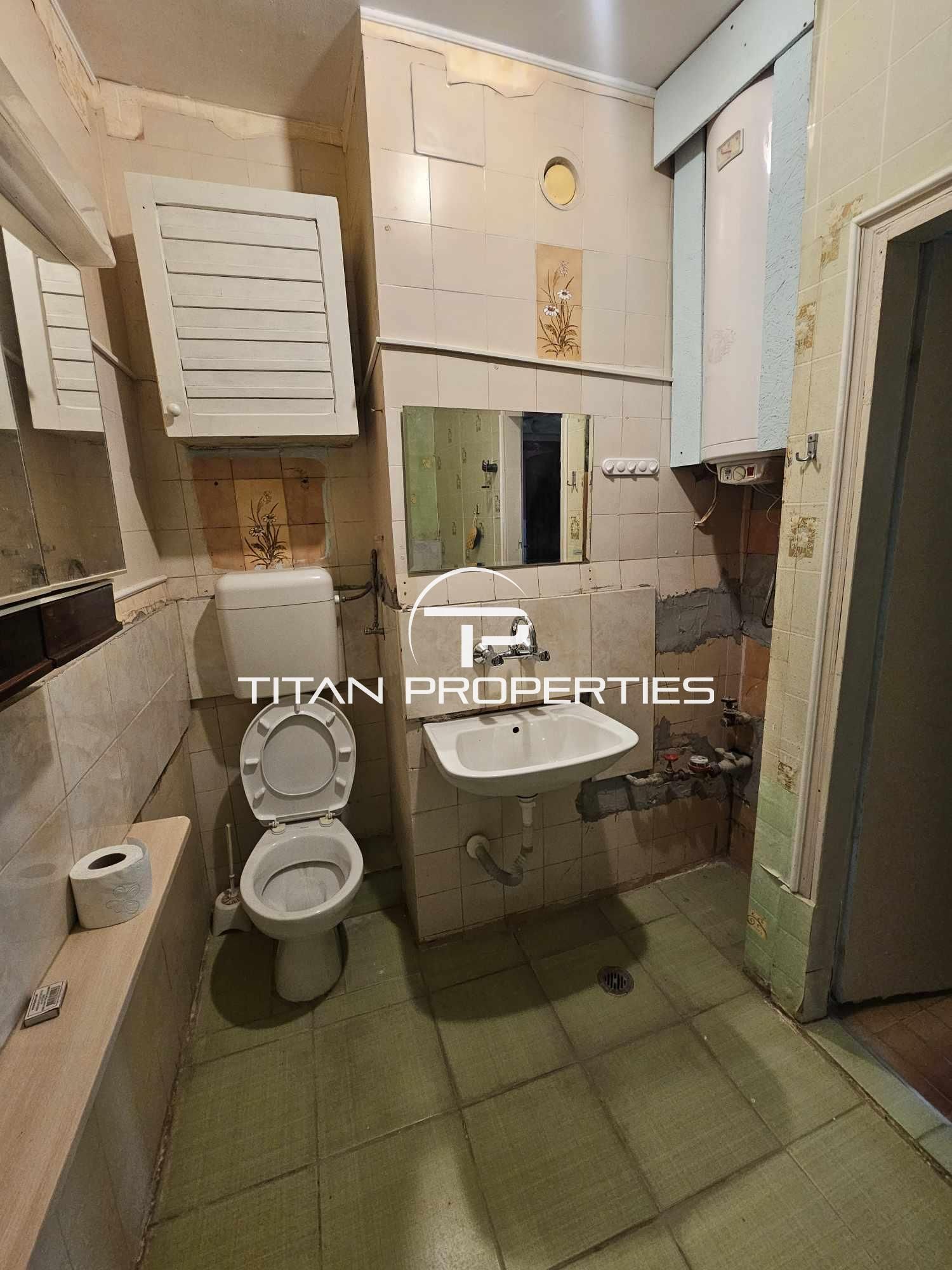 Двустаен апартамент, под наем, кв. Възраждане 3