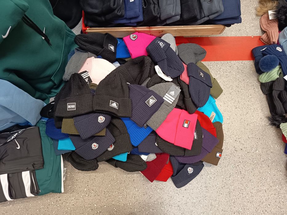 Căciuli unisex calitate