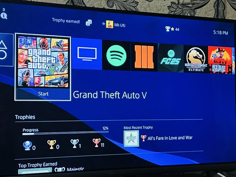 Playstation 4 slim 1TB