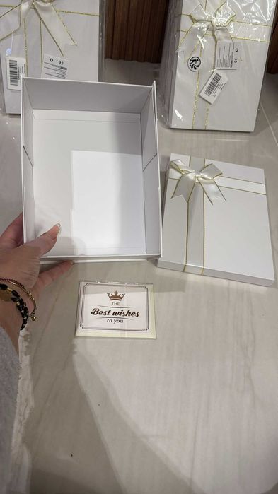 Cutie cadouri aniversare