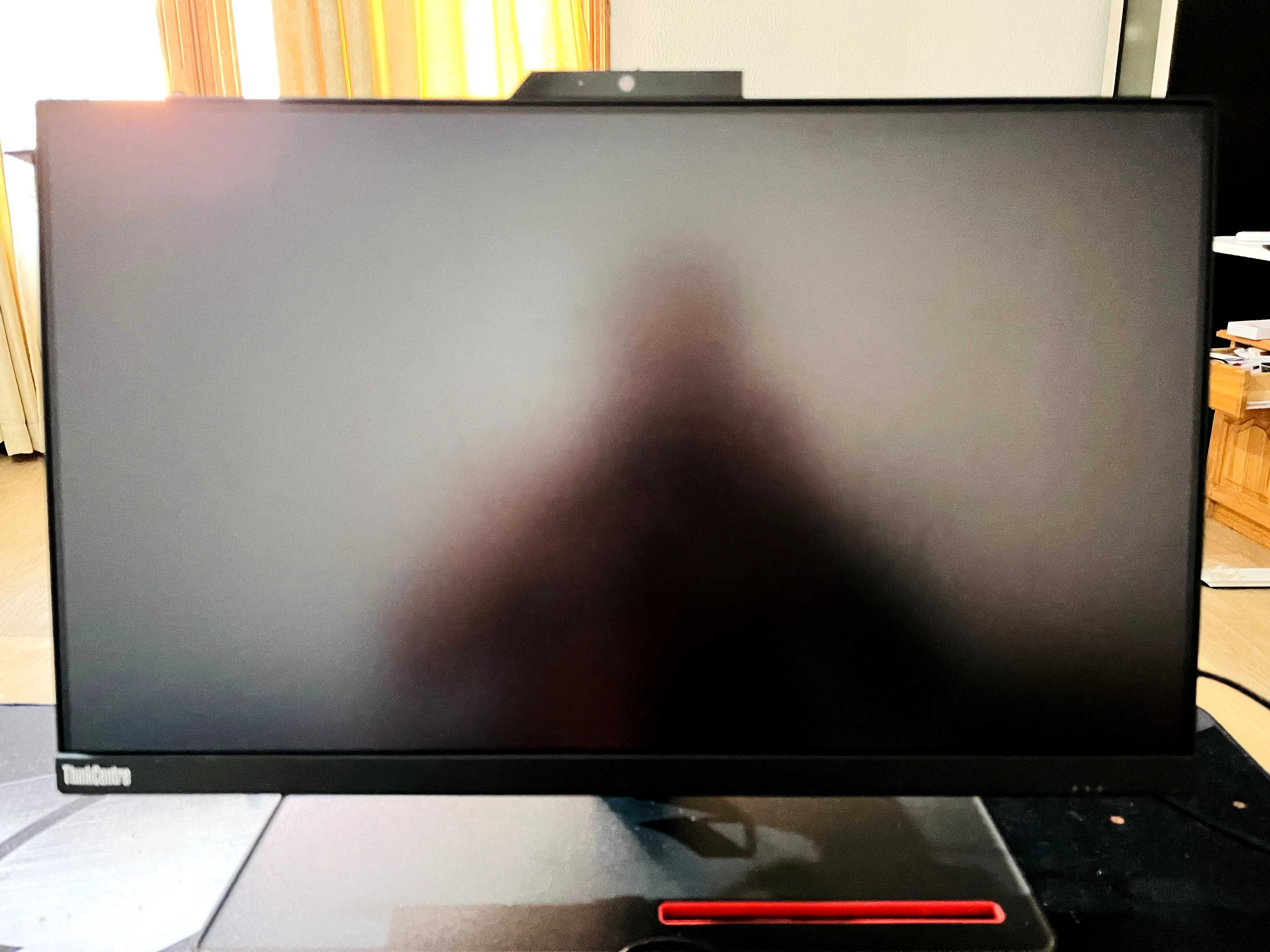 ThinkCentre M90a 23.8" AIO Core i3-10100 16GB 256GB nVMe Win 11 Touch