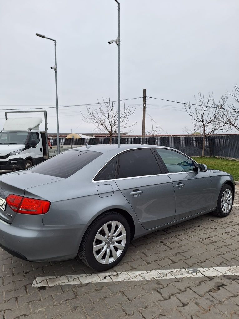 AUDI A4 B8 2010 CAGA