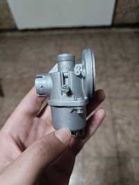 Vând carburator kit motor