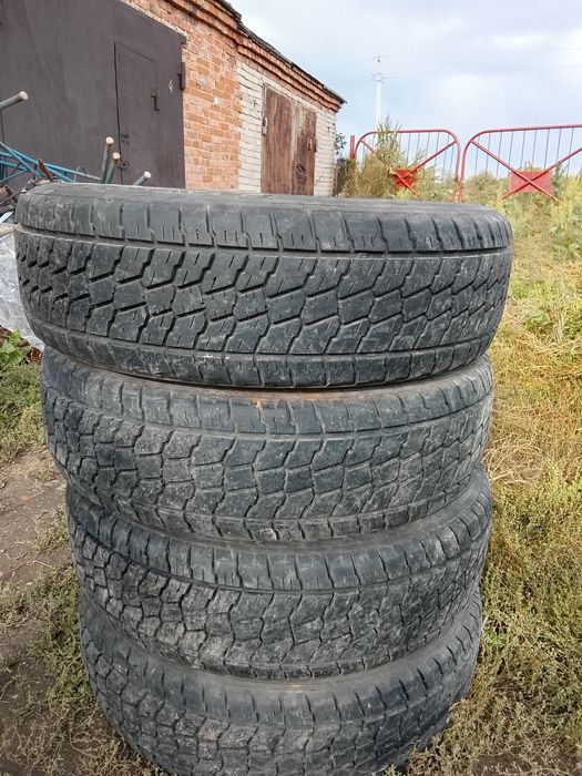 Продам б/у резину