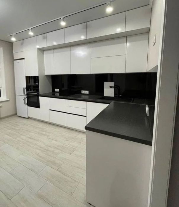 Кухонная мпбель для дома