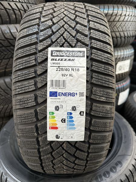 225/40/18 BRIDGESTONE 4бр