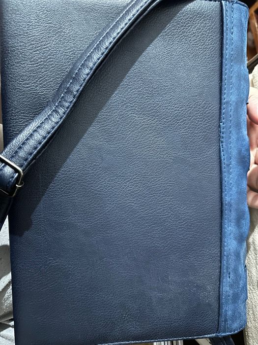 Официална чанта/протмоне.