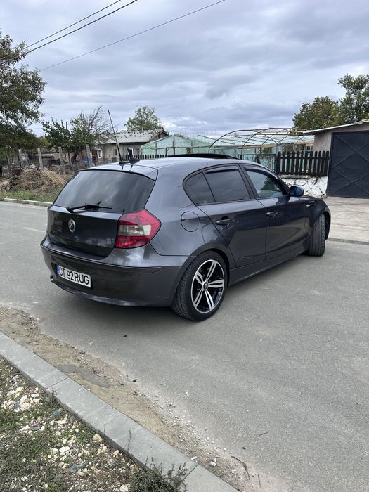Bmw seria 1 e 87