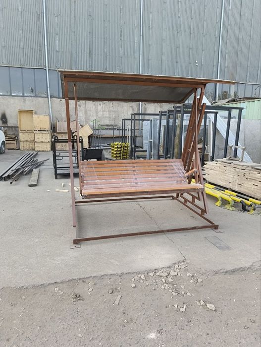 Качели для дачи.