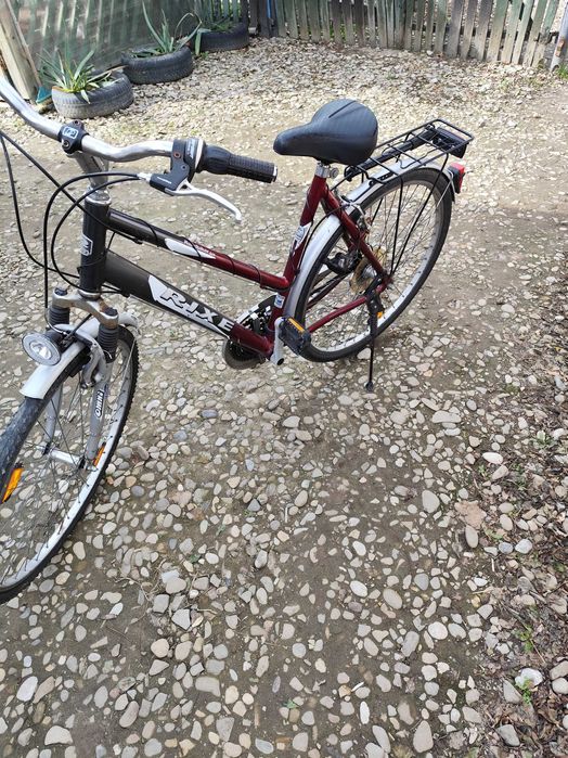 Vând bicicleta dama