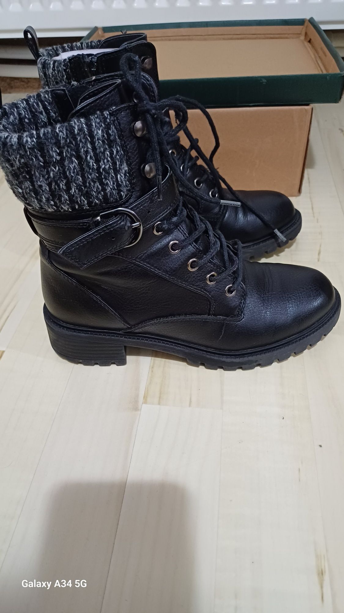 Ghete dama/fete,culoare negru,marime 36