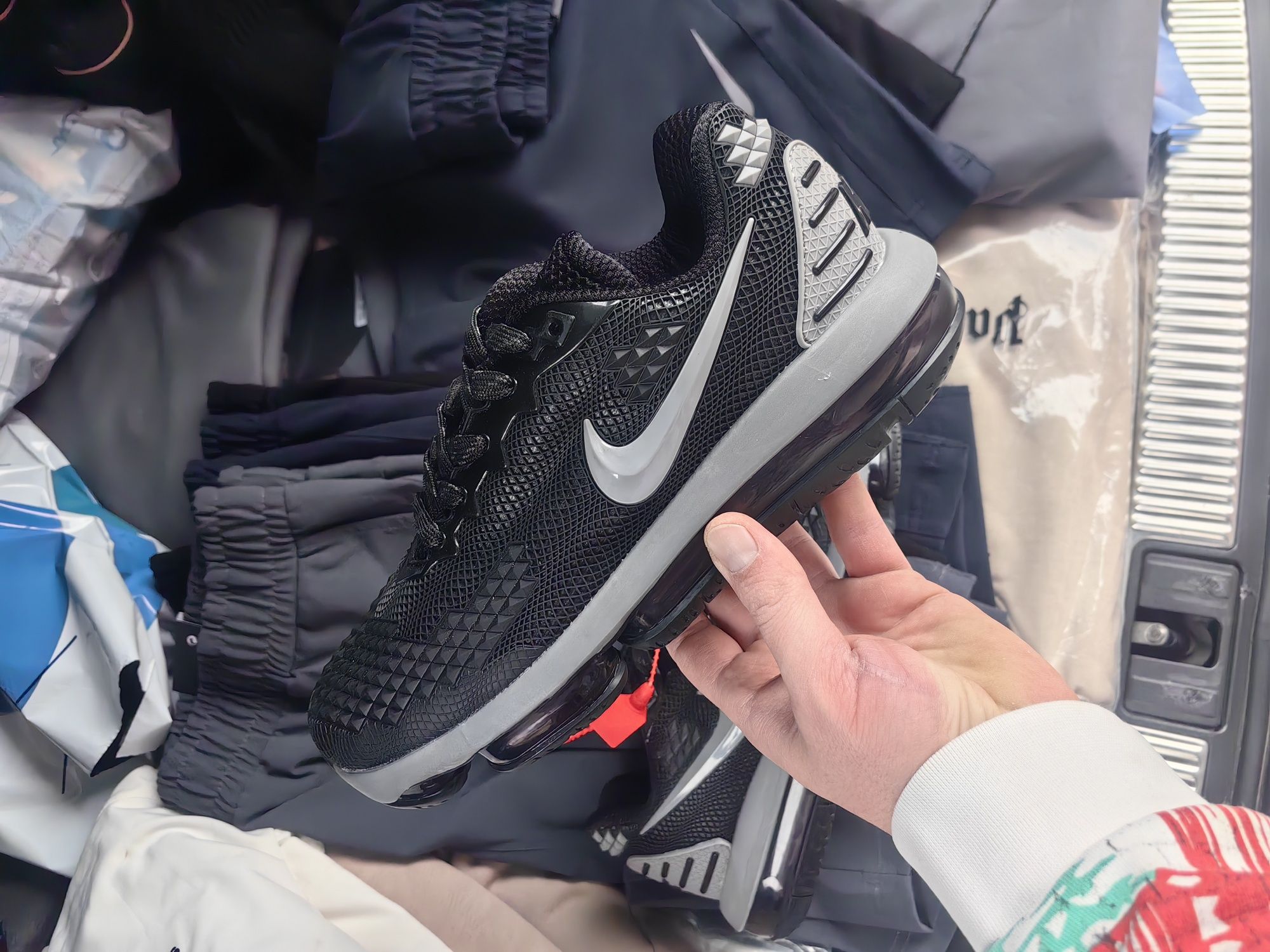 Мъжки маратонки Nike air max последен номер 40 25см