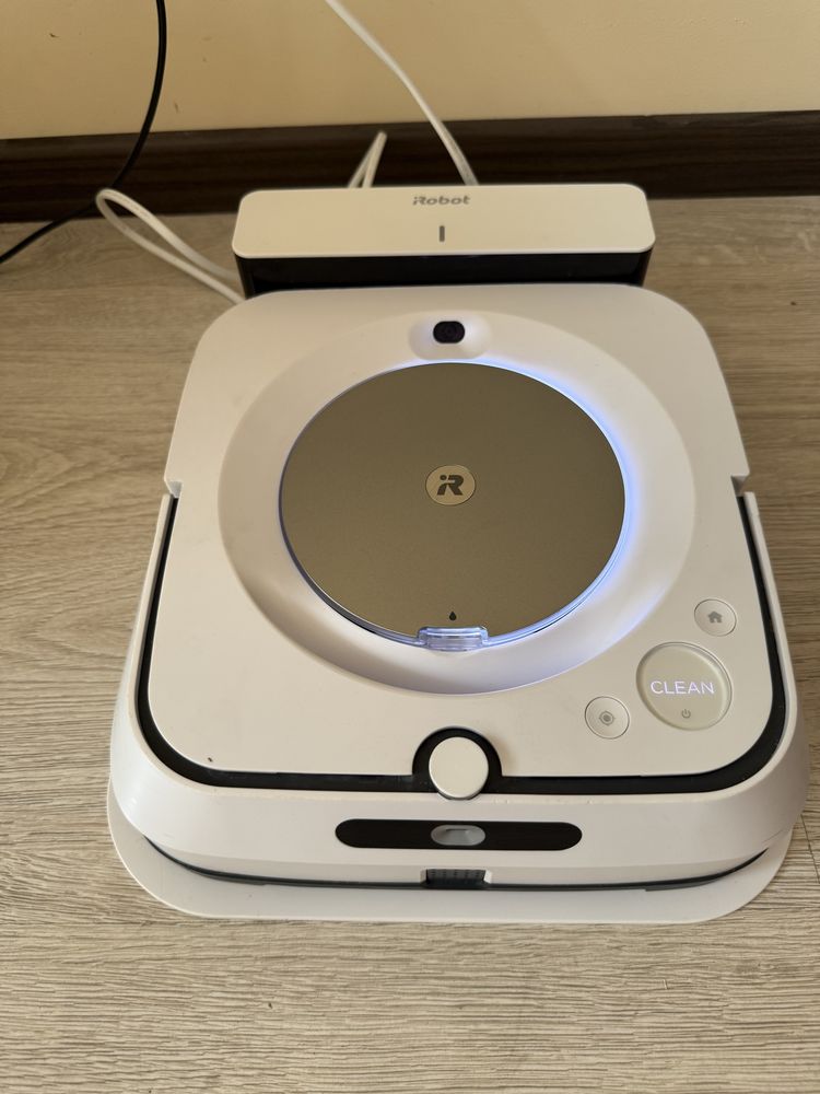 Подомиячка робот  Irobot Braava Jet M6