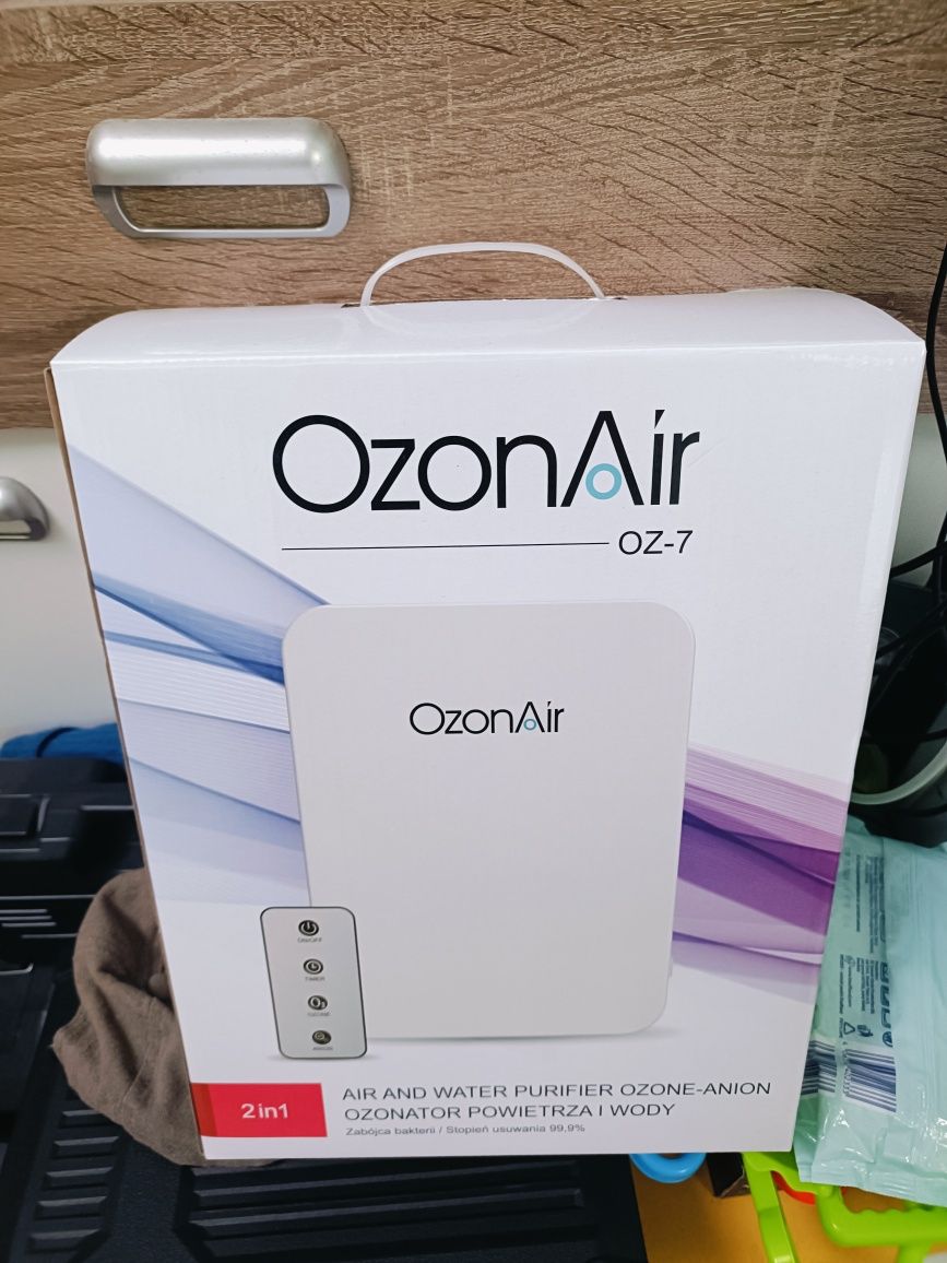 Vând purificator OzonAir Nou