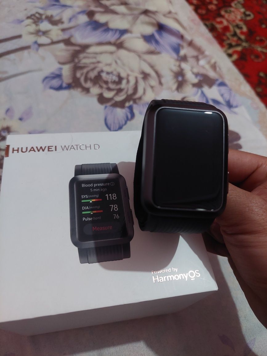 Смарт часы Huawei Watch D