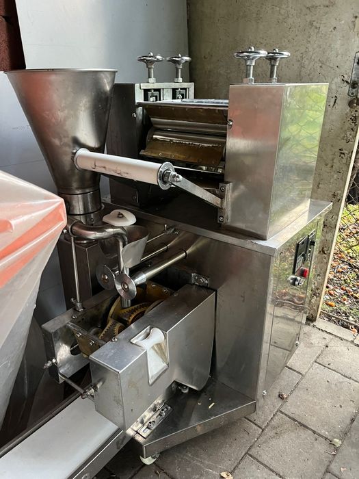 Aparat de făcut placinte