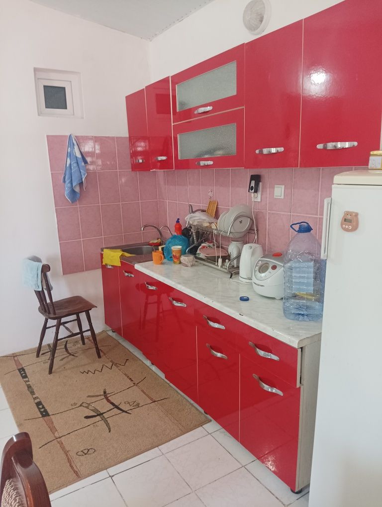 Продается дача в дачном поселке 6 соток в Кибрайском районе .