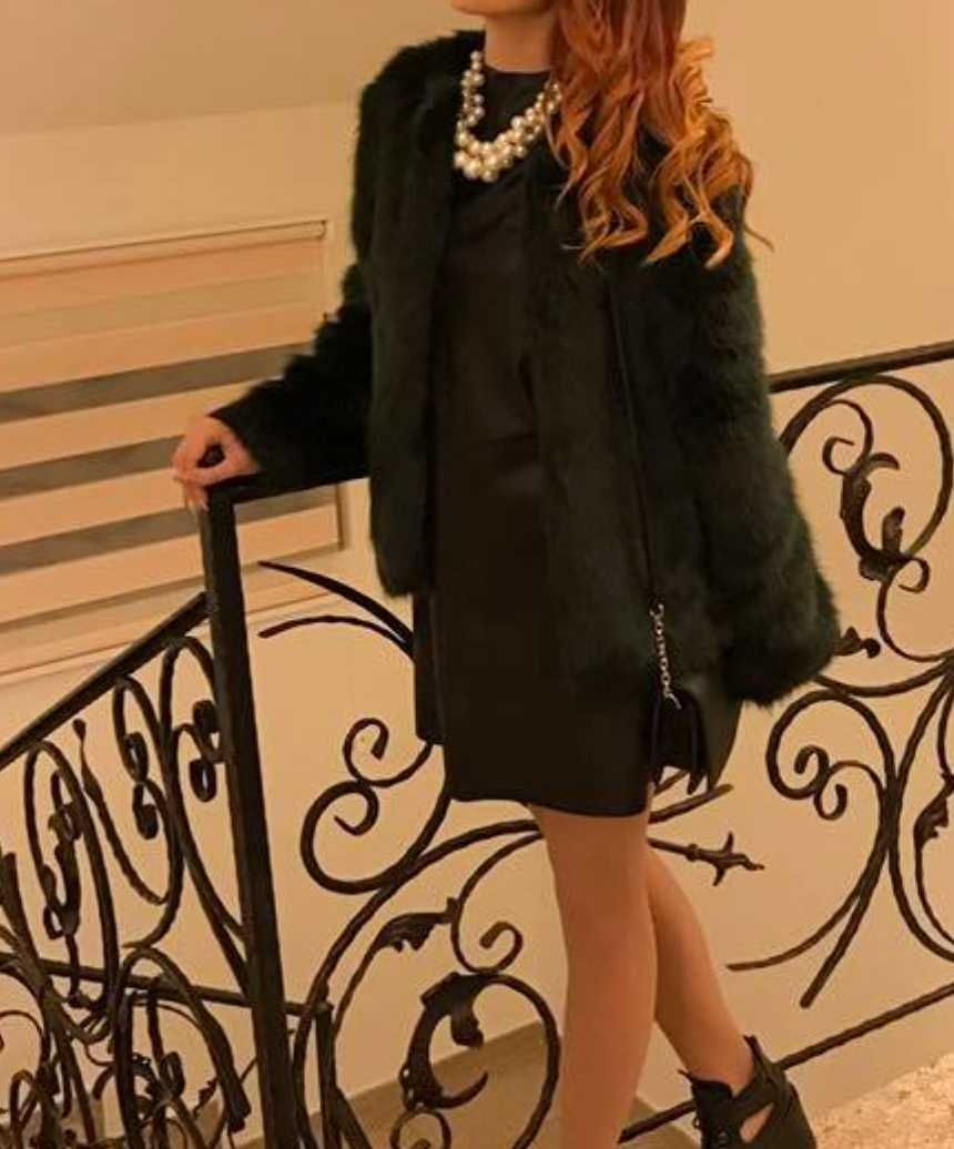 [Bershka] Тъмно зелено Пухено Сако/Палто