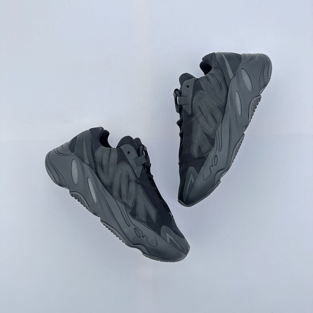 Pantofi Sport Adidas Yeezy Boost 700 MNVN- 100% originali