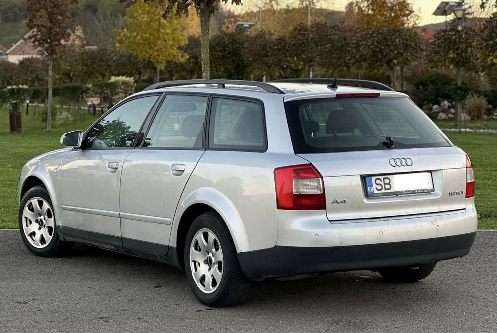 Se vinde urgent Audi A4 B6 1.9 TDI An-2003 131 cp